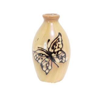 Lusherware cream black butterfly bud vase 5"